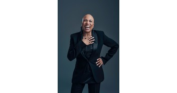 Dee Dee Bridgewater